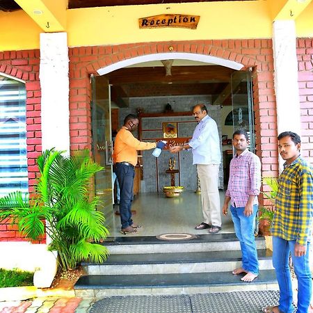 G S Resort Velankanni Exterior foto