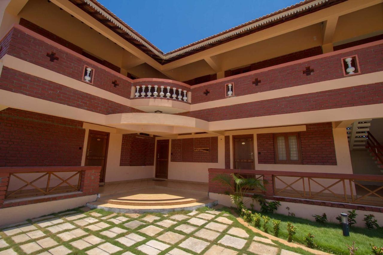 G S Resort Velankanni Exterior foto